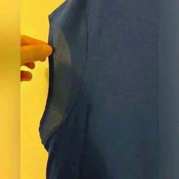 Calvin Klein tank for layering. Vibrant color size XL (K102) - Picture 8 of 12